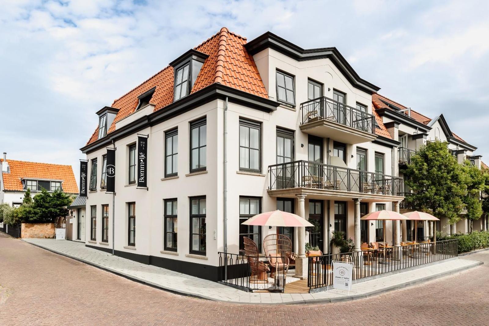 Bommelje Hotel 4*