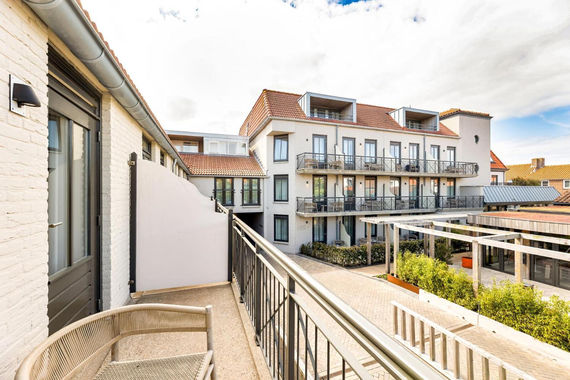 Bommelje - Seayou Zeeland Hotel 4*